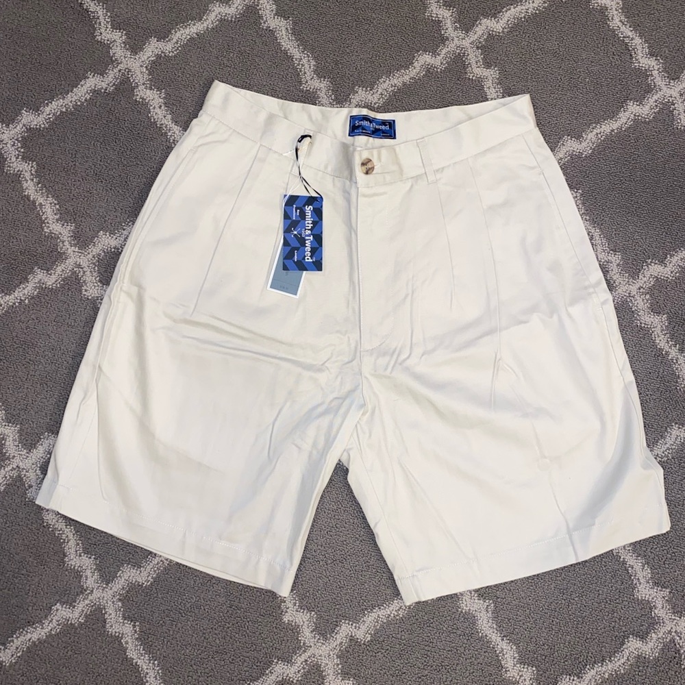 NEW Mens Kakis Shorts - Size 32